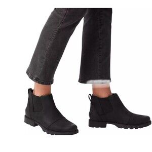 SOREL EMELIE CHELSEA WATERPROOF BOOTS
Sorel Size: 9.5